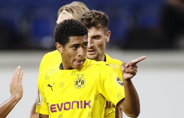 伊藤美诚等 伊藤美诚等